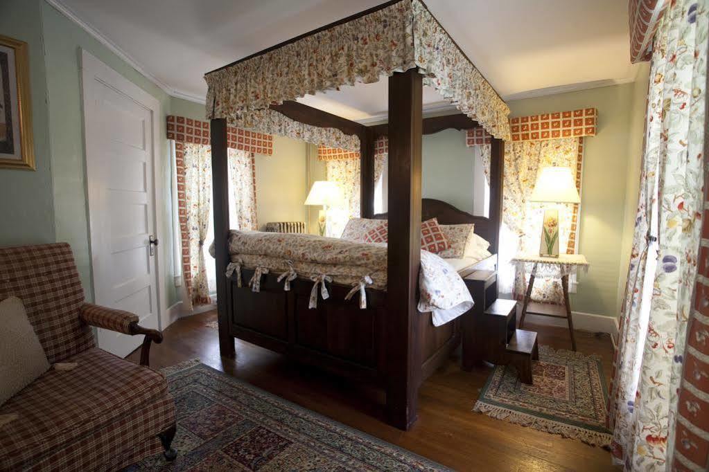The Monadnock Inn Jaffrey Exterior foto